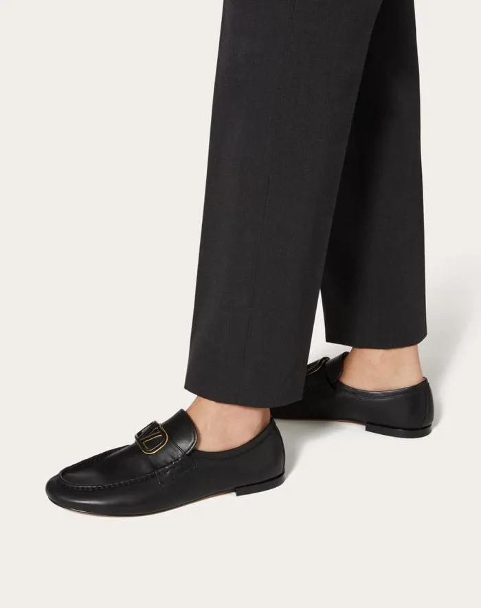 Valentino Laceups And Loafers Man Vlogo Signature Calfskin Nappa Loafer For Man In Black Black Valentino Laceups And Loafers Man Vlogo Signature Calfskin Nappa Loafer For Man In Black Black