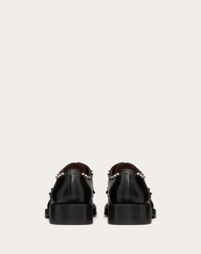 Valentino Loafers And Oxfords Woman Valentino Garavani Gentleglam Oxford Laceup Shoe In Calfskin For Woman In Black Black Valentino Loafers And Oxfords Woman Valentino Garavani Gentleglam Oxford Laceup Shoe In Calfskin For Woman In Black Black