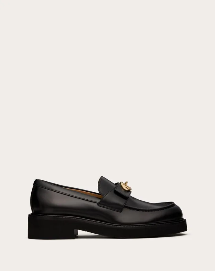 Valentino Loafers And Oxfords Woman Vlogo Locker Calfskin Loafers 40mm For Woman In Black Black Valentino Loafers And Oxfords Woman Vlogo Locker Calfskin Loafers 40mm For Woman In Black Black