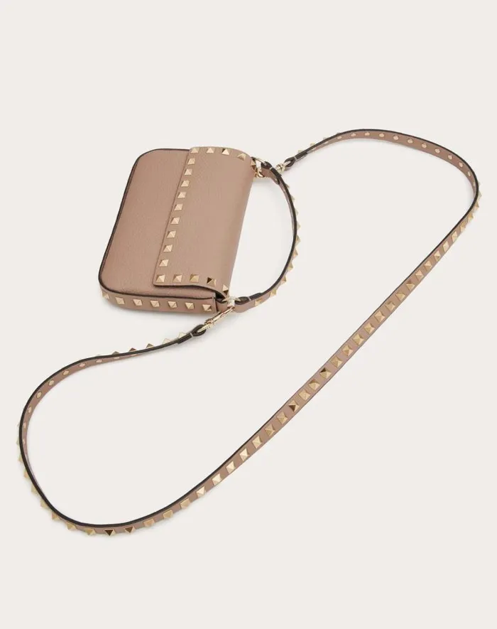 Valentino Mini Bags Woman Rockstud Grainy Calfskin Pouch For Woman In Black Black Valentino Mini Bags Woman Rockstud Grainy Calfskin Pouch For Woman In Black Black