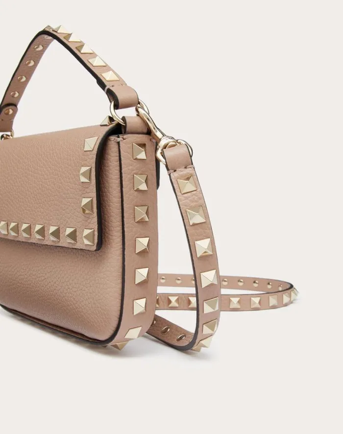 Valentino Mini Bags Woman Rockstud Grainy Calfskin Pouch For Woman In Black Black Valentino Mini Bags Woman Rockstud Grainy Calfskin Pouch For Woman In Black Black