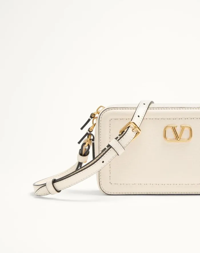 Valentino Mini Bags Woman Valentino Garavani Alltime Mini Shoulder Bag In Grainy Calfskin For Woman In Ivory Ivory Valentino Mini Bags Woman Valentino Garavani Alltime Mini Shoulder Bag In Grainy Calfskin For Woman In Ivory Ivory