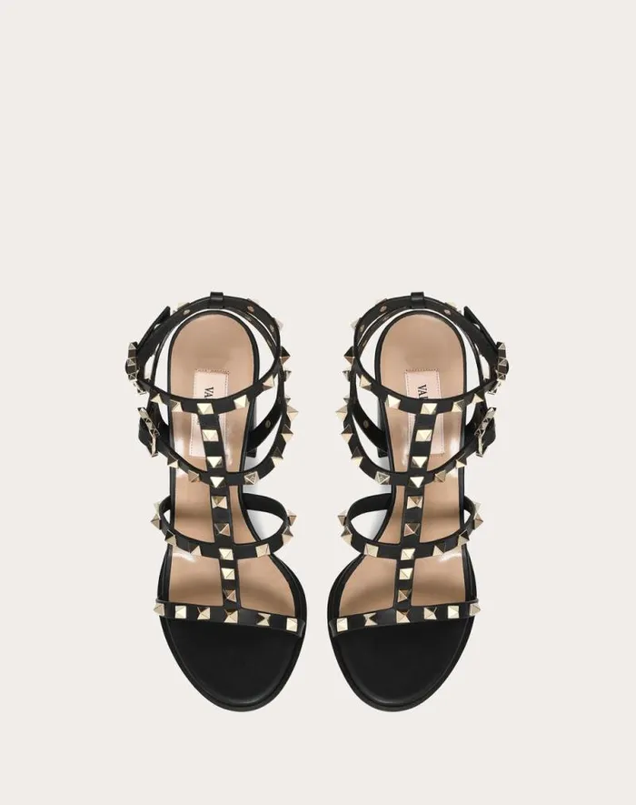 Valentino Sandals Woman Rockstud Ankle Strap Sandal 90 Mm For Woman In Poudre Poudre Valentino Sandals Woman Rockstud Ankle Strap Sandal 90 Mm For Woman In Poudre Poudre