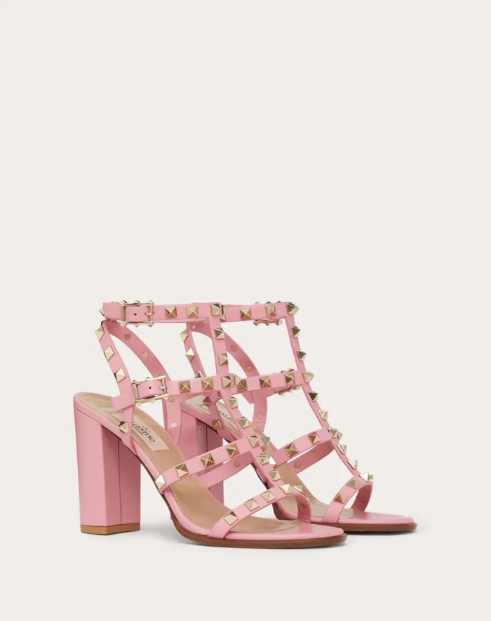 Valentino Sandals Woman Rockstud Ankle Strap Sandal 90 Mm For Woman In Poudre Poudre Valentino Sandals Woman Rockstud Ankle Strap Sandal 90 Mm For Woman In Poudre Poudre