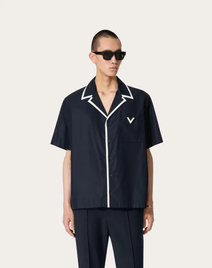 Valentino Shirts Man Cotton Poplin Bowling Shirt With Rubberized V Detail For Man In Navy Navy Valentino Shirts Man Cotton Poplin Bowling Shirt With Rubberized V Detail For Man In Navy Navy