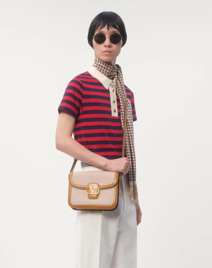 Valentino Shoulder Bags Man Valentino Garavani 9to5 Canvas Shoulder Bag For Man In Naturaltobaccogolden Cuir Naturaltobaccogolden Cuir Valentino Shoulder Bags Man Valentino Garavani 9to5 Canvas Shoulder Bag For Man In Naturaltobaccogolden Cuir Naturaltobaccogolden Cuir
