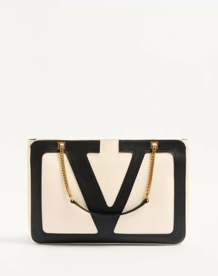 Valentino Shoulder Bags WomanMan Valentino Garavani Viva Superstar Medium Nappa Leather Shopping Bag For Woman In Ivoryblack Ivoryblack Valentino Shoulder Bags WomanMan Valentino Garavani Viva Superstar Medium Nappa Leather Shopping Bag For Woman In Ivoryblack Ivoryblack