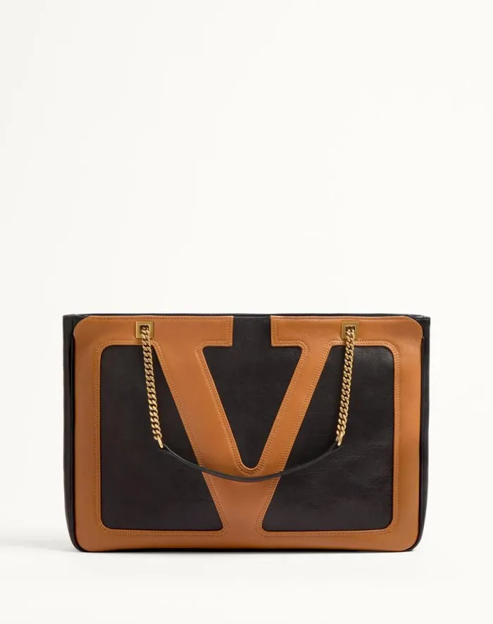 Valentino Shoulder Bags WomanMan Valentino Garavani Viva Superstar Medium Nappa Leather Shopping Bag For Woman In Ivoryblack Ivoryblack
