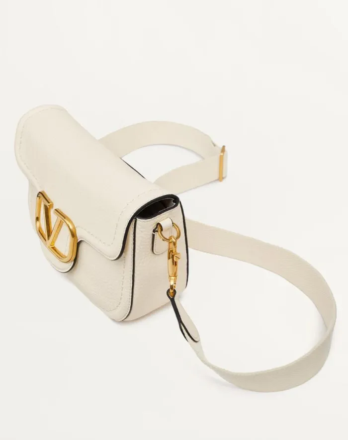 Valentino Shoulder Bags Woman Valentino Garavani Alltime Grainy Calfskin Shoulder Bag For Woman In Rose Cannelle Rose Cannelle Valentino Shoulder Bags Woman Valentino Garavani Alltime Grainy Calfskin Shoulder Bag For Woman In Rose Cannelle Rose Cannelle