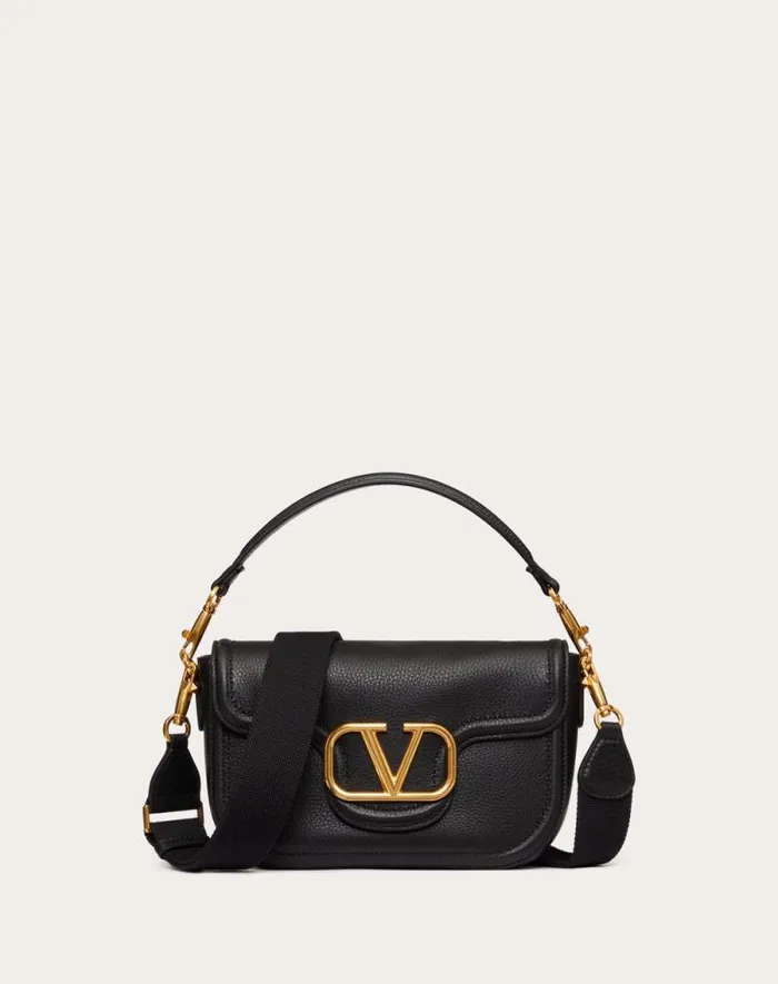 Valentino Shoulder Bags Woman Valentino Garavani Alltime Grainy Calfskin Shoulder Bag For Woman In Rose Cannelle Rose Cannelle Valentino Shoulder Bags Woman Valentino Garavani Alltime Grainy Calfskin Shoulder Bag For Woman In Rose Cannelle Rose Cannelle