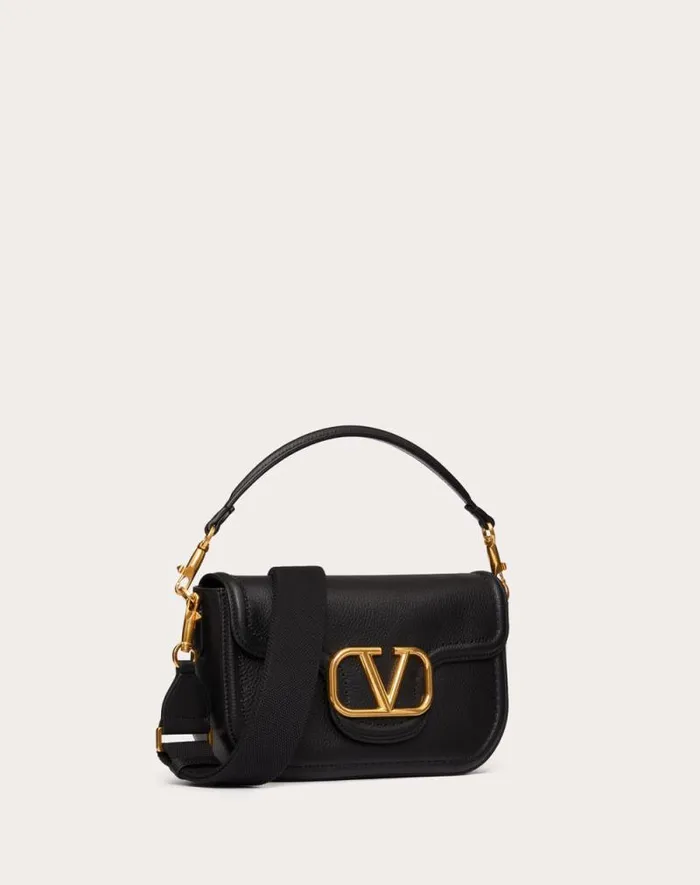 Valentino Shoulder Bags Woman Valentino Garavani Alltime Grainy Calfskin Shoulder Bag For Woman In Rose Cannelle Rose Cannelle Valentino Shoulder Bags Woman Valentino Garavani Alltime Grainy Calfskin Shoulder Bag For Woman In Rose Cannelle Rose Cannelle