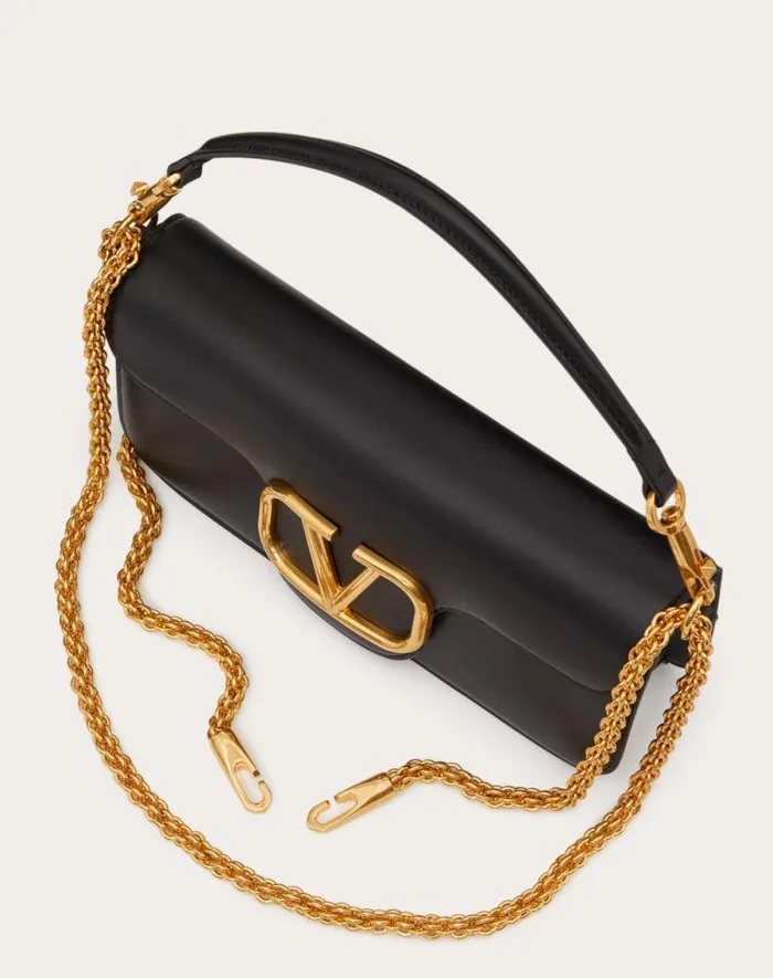 Valentino Shoulder Bags Woman Valentino Garavani Loc Calfskin Shoulder Bag For Woman In Light Ivory Light Ivory Valentino Shoulder Bags Woman Valentino Garavani Loc Calfskin Shoulder Bag For Woman In Light Ivory Light Ivory