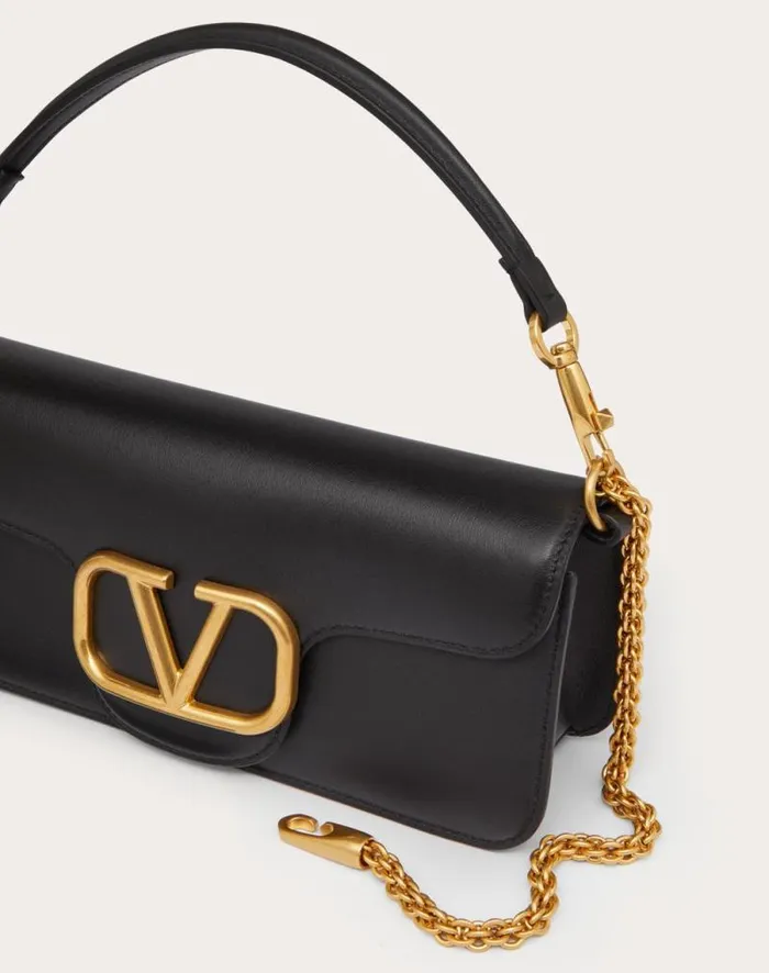 Valentino Shoulder Bags Woman Valentino Garavani Loc Calfskin Shoulder Bag For Woman In Light Ivory Light Ivory Valentino Shoulder Bags Woman Valentino Garavani Loc Calfskin Shoulder Bag For Woman In Light Ivory Light Ivory