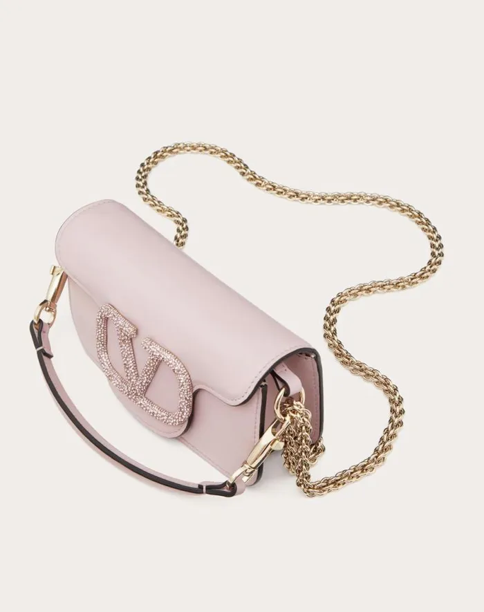 Valentino Shoulder Bags Woman Valentino Garavani Loc Small Shoulder Bag With Jewel Logo For Woman In Morning Dew Morning Dew Valentino Shoulder Bags Woman Valentino Garavani Loc Small Shoulder Bag With Jewel Logo For Woman In Morning Dew Morning Dew