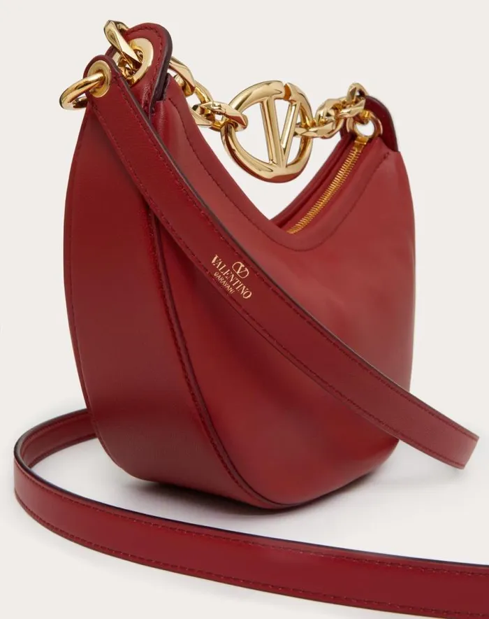 Valentino Shoulder Bags Woman Vlogo Moon Mini Hobo Bag In Nappa Leather With Chain For Woman In Ivory Ivory Valentino Shoulder Bags Woman Vlogo Moon Mini Hobo Bag In Nappa Leather With Chain For Woman In Ivory Ivory