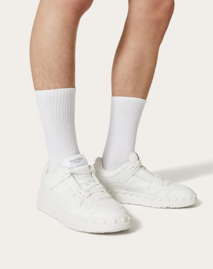 Valentino Sneakers Man Freedots Lowtop Sneaker In Calfskin For Man In White White Valentino Sneakers Man Freedots Lowtop Sneaker In Calfskin For Man In White White