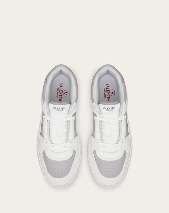 Valentino Sneakers Man Freedots Lowtop Sneaker In Calfskin For Man In White White Valentino Sneakers Man Freedots Lowtop Sneaker In Calfskin For Man In White White