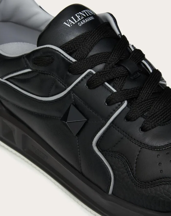 Valentino Sneakers Man One Stud Lowtop Nappa Sneaker For Man In White White Valentino Sneakers Man One Stud Lowtop Nappa Sneaker For Man In White White