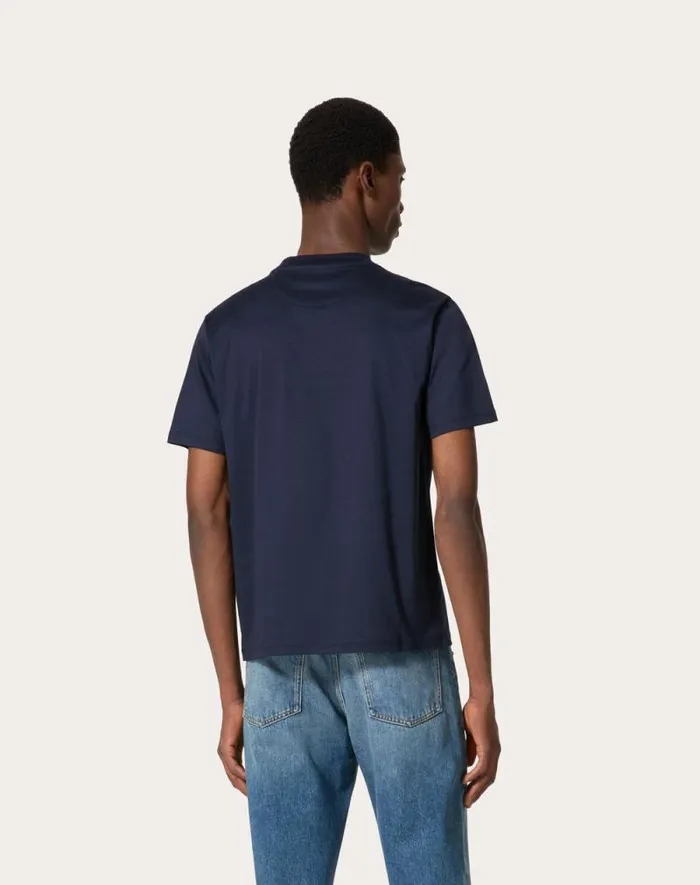 Valentino Tshirts And Sweatshirts Man Valentino Print Cotton Crewneck Tshirt For Man In Navy Navy Valentino Tshirts And Sweatshirts Man Valentino Print Cotton Crewneck Tshirt For Man In Navy Navy