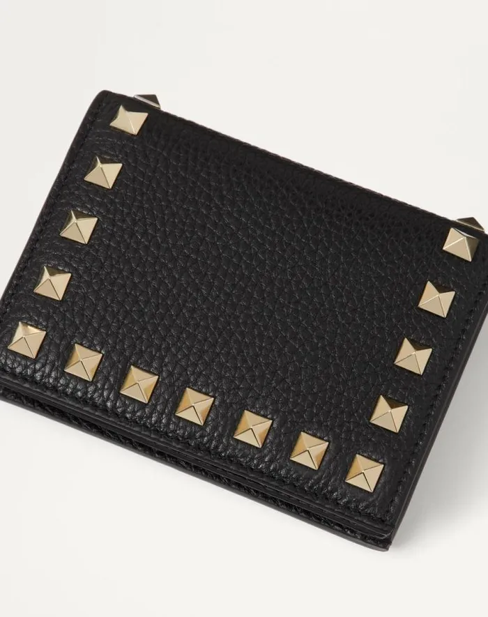 Valentino Wallets And Small Leather Goods Woman Small Rockstud Grainy Calfskin Wallet For Woman In Black Black Valentino Wallets And Small Leather Goods Woman Small Rockstud Grainy Calfskin Wallet For Woman In Black Black