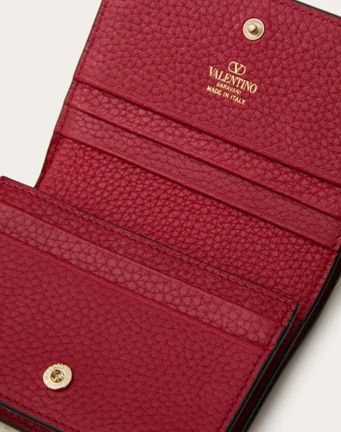 Valentino Wallets And Small Leather Goods Woman Small Rockstud Grainy Calfskin Wallet For Woman In Black Black Valentino Wallets And Small Leather Goods Woman Small Rockstud Grainy Calfskin Wallet For Woman In Black Black