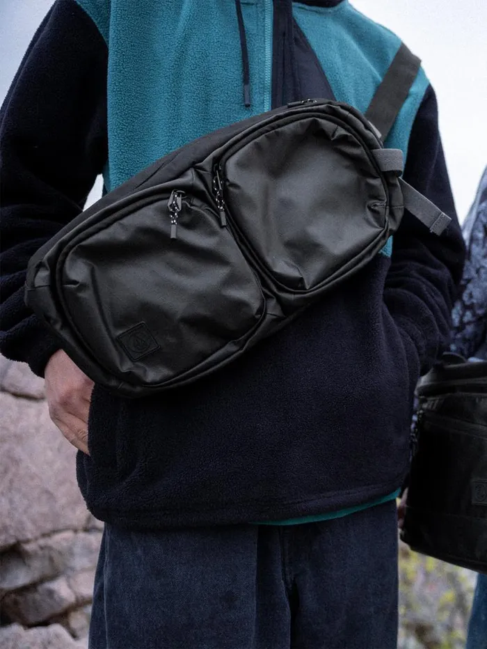 Venture Sling Pack 8211 Black Mens Volcom Bags and Backpacks