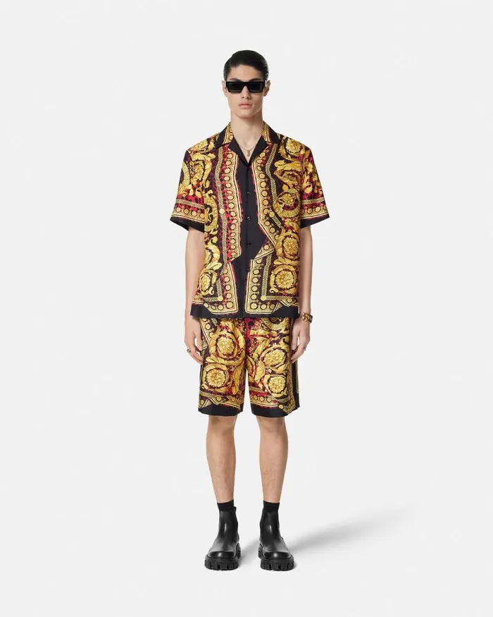 Wild Barocco Illusion Silk Shorts Printred Men Versace Pants and Shorts