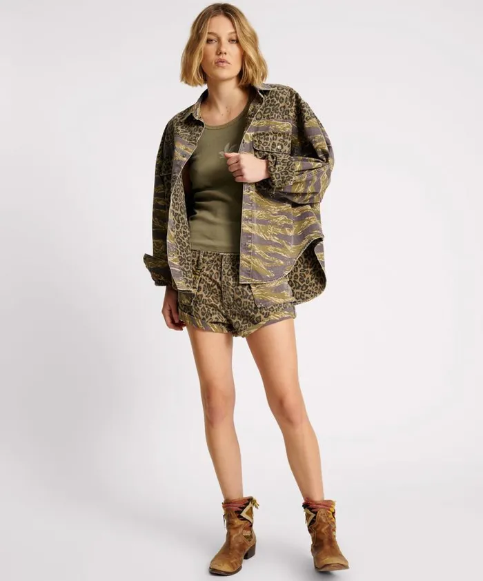 Women ANIMAL CAMO DARIA SHACKET One Teaspoon Denim Shirts