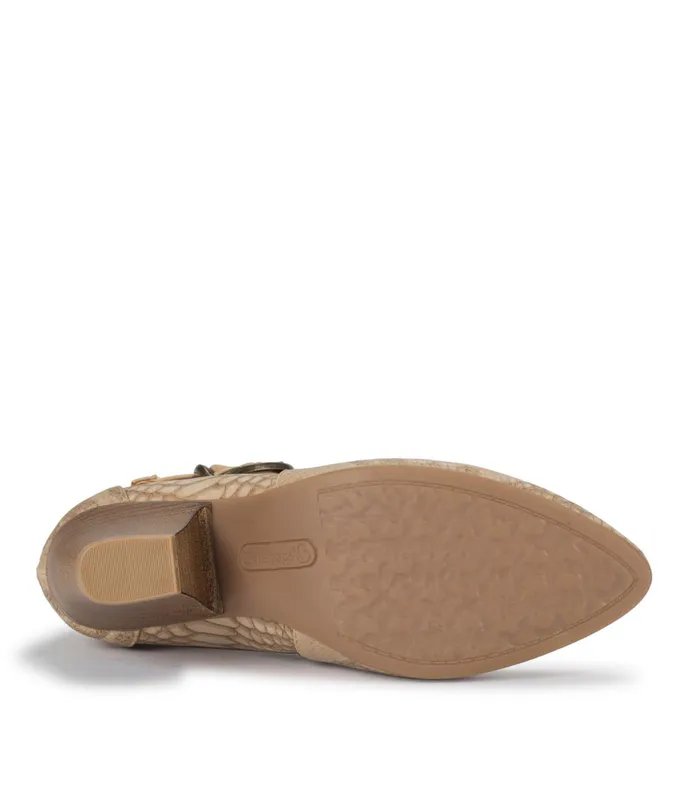 Women Baretraps Booties Ledell Bootie Camel