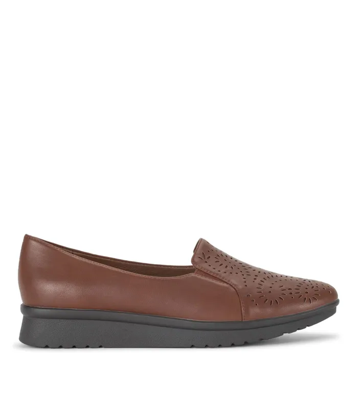 Women Baretraps Flats and Loafers Amry Slip On Loafer Brush Brown