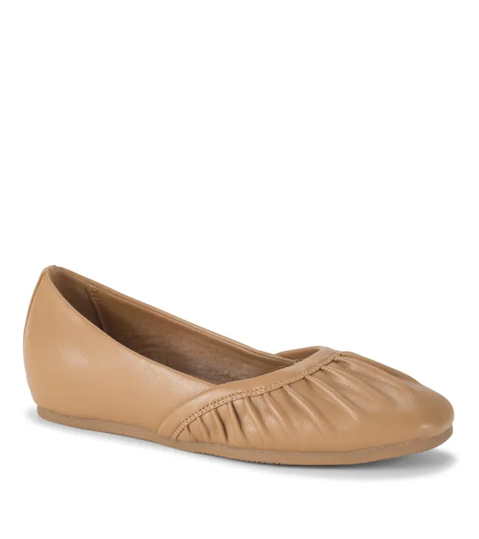 Women Baretraps Flats and Loafers Charlie Flat Cognac