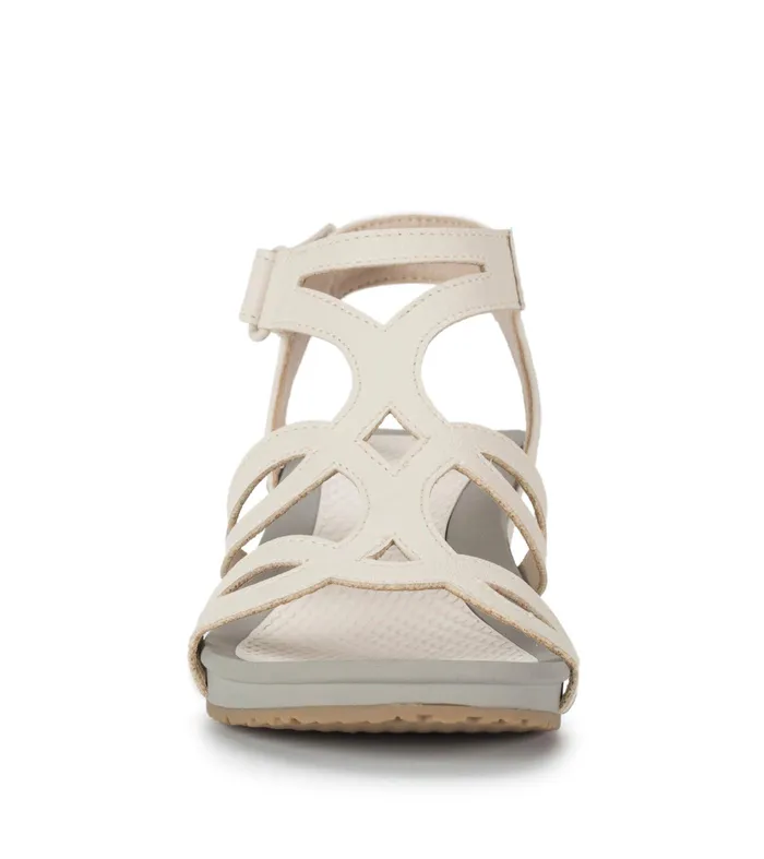Women Baretraps Rebound Sandals Raeanne Wedge Sandal Cream