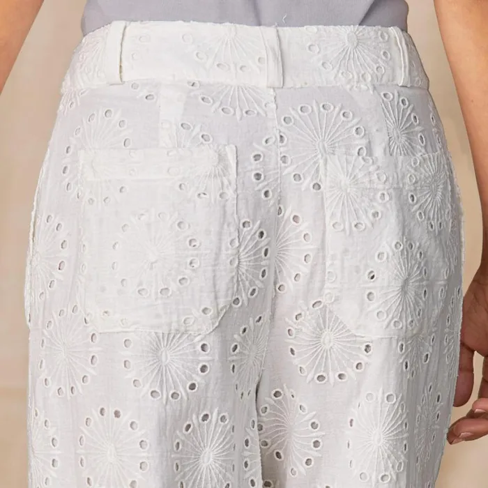 Women Beachy Bliss Eyelet Pants White Sundance Catalog Pants and Shorts Women Beachy Bliss Eyelet Pants White Sundance Catalog Pants and Shorts