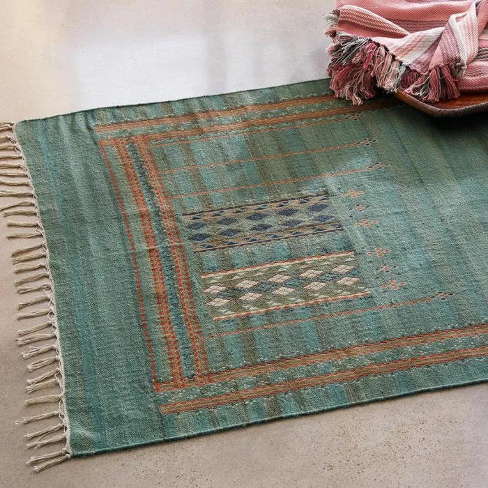 Women Farida Kilim Rug Sundance Catalog Rugs Women Farida Kilim Rug Sundance Catalog Rugs