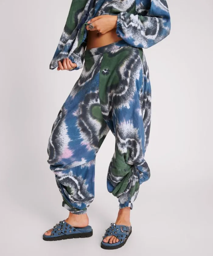 Women HAND PAINTED FLORAL MUSLIN GYPSY PANT One Teaspoon Bottoms