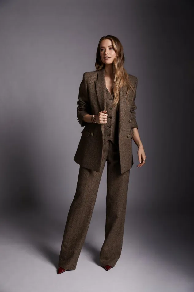 Women In Stock Tailoring Holland Cooper Belgravia Blazer Large Scale Brown Herringbone