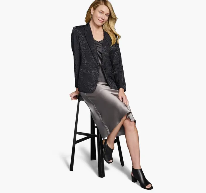 Women Johnston and Murphy Shirts Sweaters and Blazers Animal Jacquard Blazer Black Women Johnston and Murphy Shirts Sweaters and Blazers Animal Jacquard Blazer Black