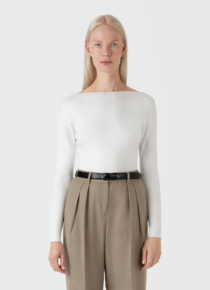 Women Knitwear ussunspel Viscose Slash Neck Top Ecru