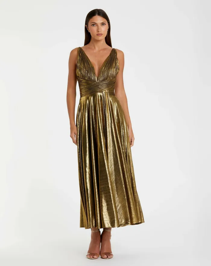 Women Mac Duggal Gold Sleeveless V Neck Pleated Top Metallic Dress Antique Gold Cocktail Dresses Women Mac Duggal Gold Sleeveless V Neck Pleated Top Metallic Dress Antique Gold Cocktail Dresses