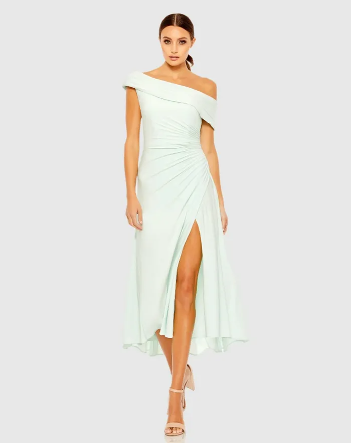 Women Mac Duggal Ruched OffTheShoulder Midi Dress Red Cocktail Dresses