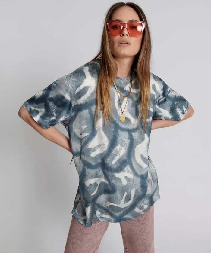 Women REFLECTION HAND PRINTED SATIN TEE One Teaspoon Tees and Tanks