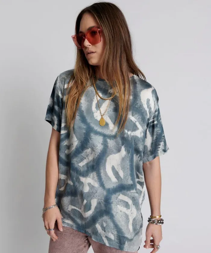 Women REFLECTION HAND PRINTED SATIN TEE One Teaspoon Tees and Tanks Women REFLECTION HAND PRINTED SATIN TEE One Teaspoon Tees and Tanks