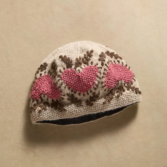 Women Vintage Heart Beanie Oat Sundance Catalog Hats