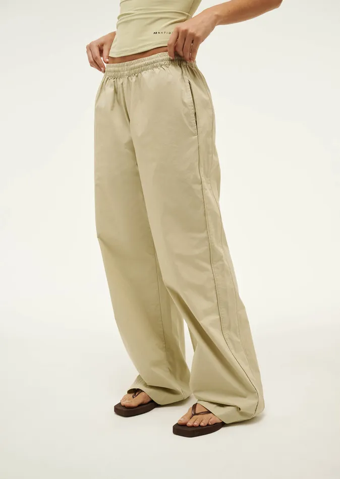 Women WAVEFORM PANT IN OVERCAST Pants PE Nation